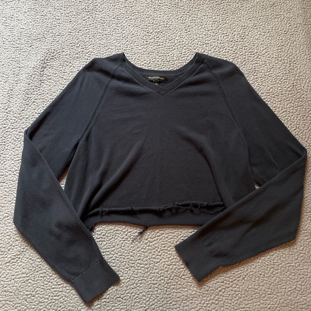 Navy Cropped Sweater M